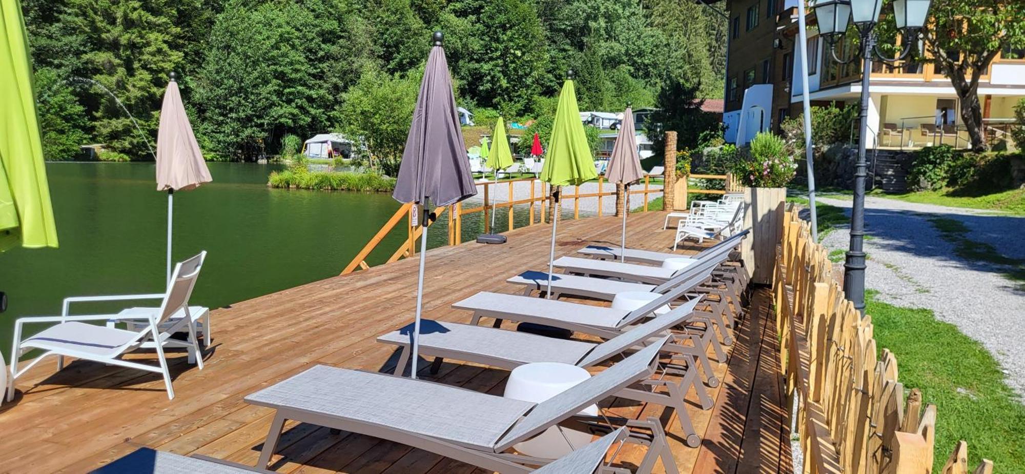 Hotel Bad Neunbrunnen Am Waldsee - Non Halal マイスホーフェン エクステリア 写真